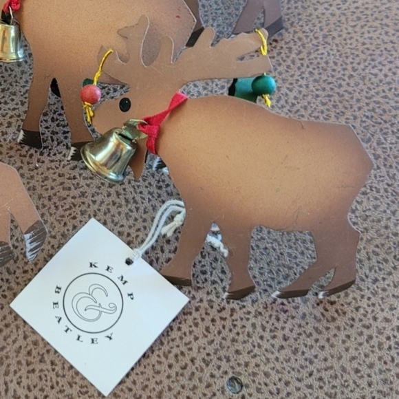 Reindeer Napkin Rings - Picture 3 of 6